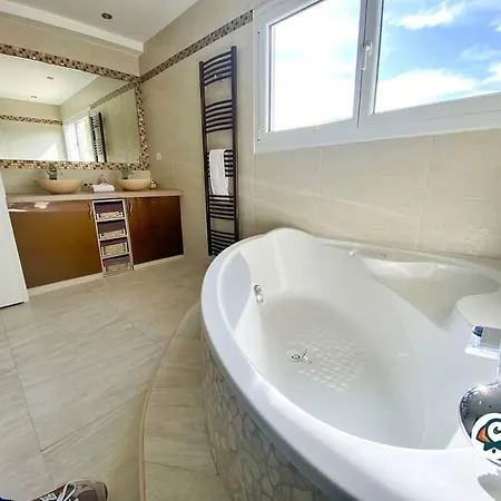 Villa Magnifique Piscine Proche